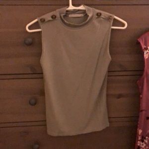 Fitted tank. Junior small size.